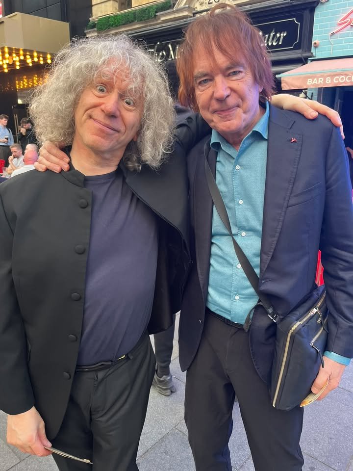 Julian Lloyd Webber
